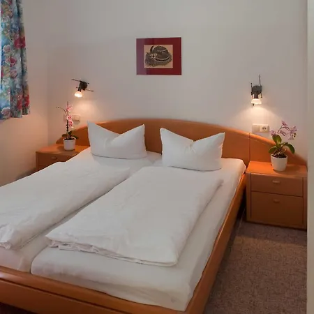 Rosenhof 11 * Кюлунгсборн