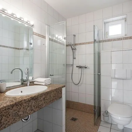 Rosenhof 11 מלון Ostseebad Kühlungsborn