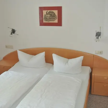 Rosenhof 11 * Ostseebad Kühlungsborn