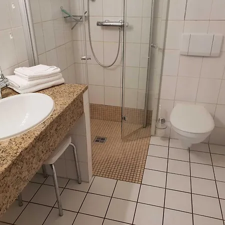 מלון Rosenhof 11 Ostseebad Kühlungsborn